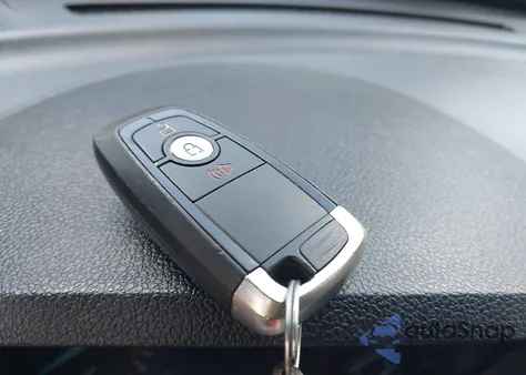 2019 Ford Explorer Xlt z USA, uszkodzony, nr VIN 1FM5K7D87KGB52002